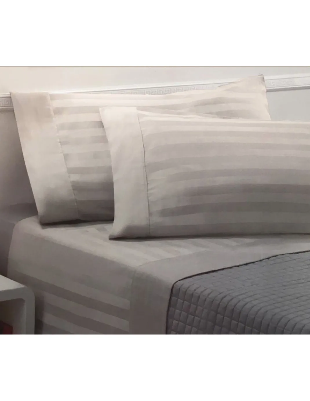 Completo Lenzuola Matrimoniali Cotone Grigio Chiaro Levante, Set Lenzuola Letto Matrimoniale, Raso Puro Cotone Rigato