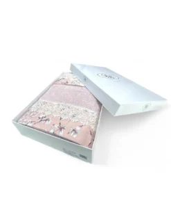 Set Asciugamani 1+1 Pizzo Macramè Glicine Rosa, Puro Cotone, Made in Italy, Idea Regalo, Confezione Elegante