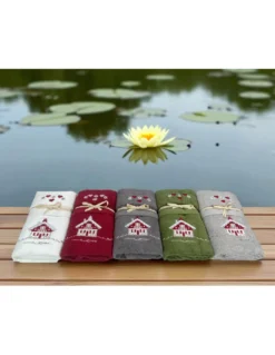 Set Asciugamani Tirolese Casetta Bordeaux - Tirolo - Spugna 100% Cotone - Ricamo Chalet Montagna Made in Italy
