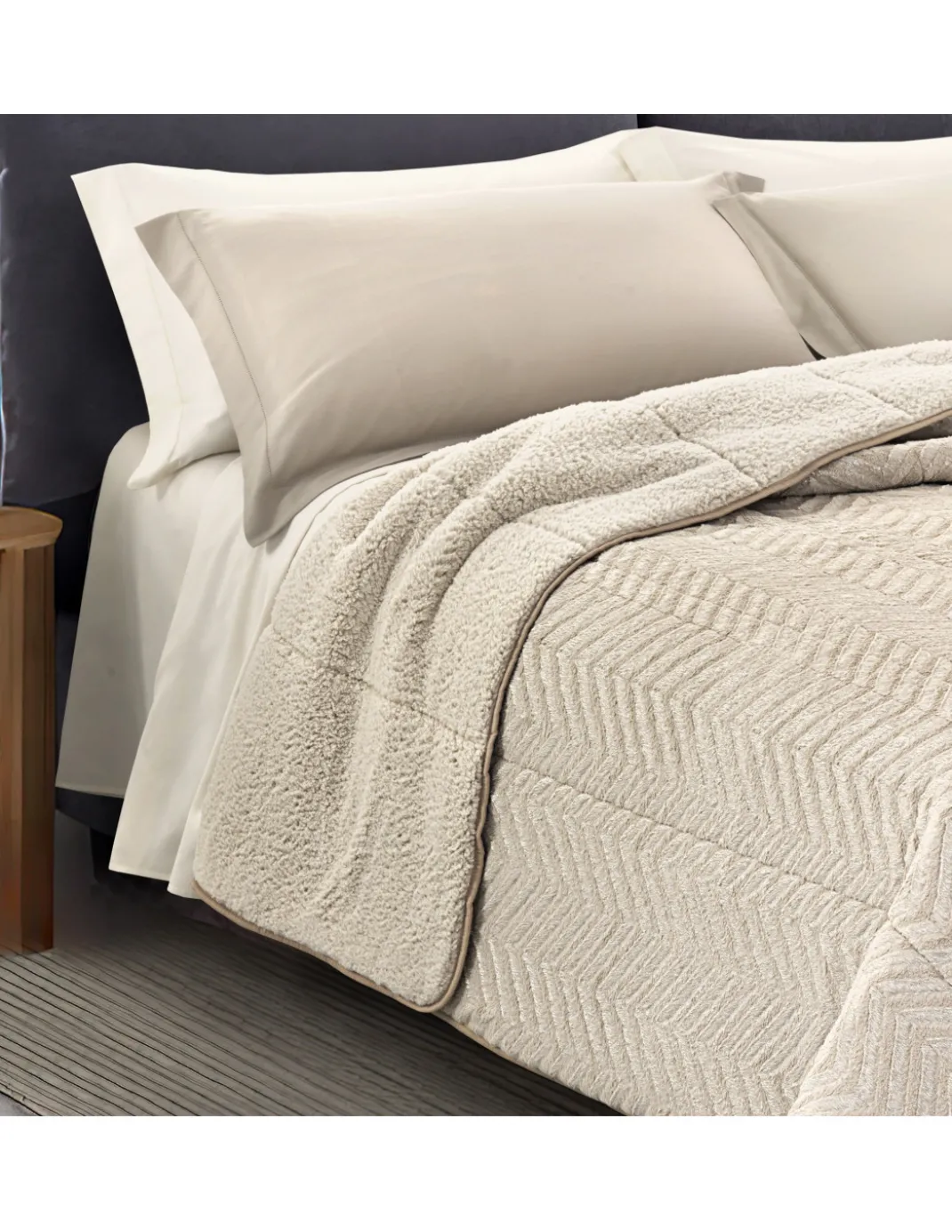TRAPUNTA in Soffice Eco-pelliccia SPIGA Beige 2 Piazze Matrimoniale